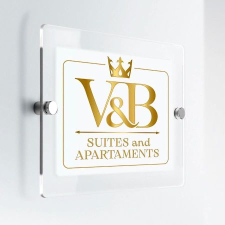 V&B Suites And Apartments بافيا المظهر الخارجي الصورة